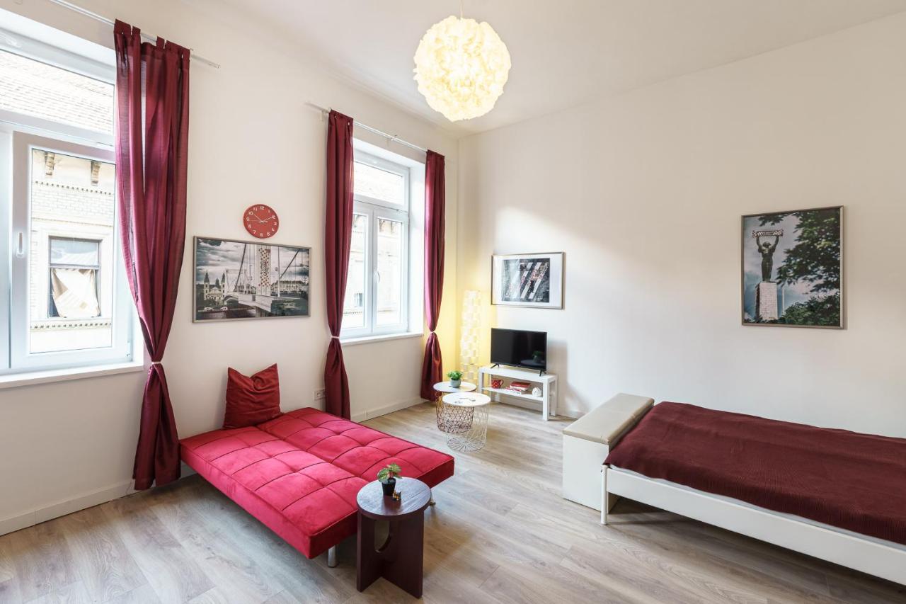 Hungarikum Studios Budapest Ngoại thất bức ảnh